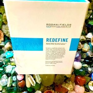 RODAN + FIELDS DERMATOLOGISTS REDIEFINE Exfoliator